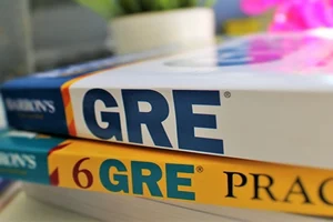 منابع آزمون جی آر ای