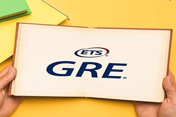 آزمون GRE برای چه رشته هایی است؟